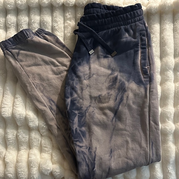 Talentless Sweat - Picture 2 of 5